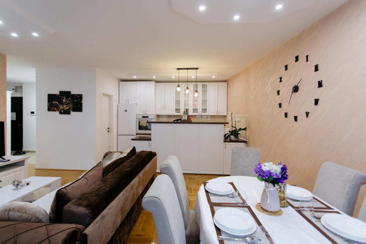 Apartman Kristina 4* Суботиця Екстер'єр фото